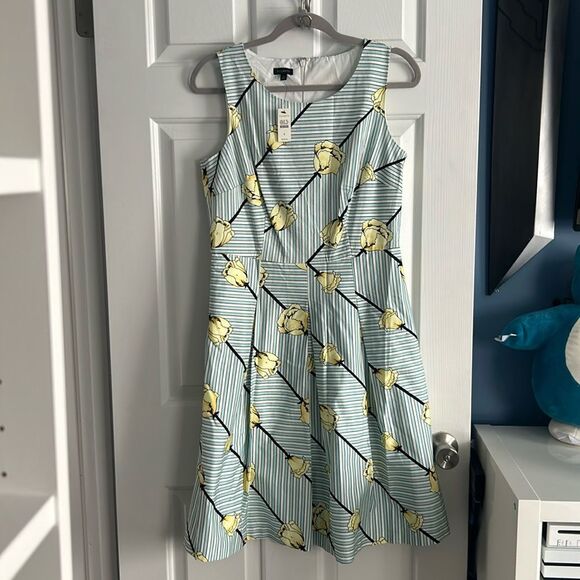 Talbots A-Line Floral Print Striped Dress Size 8 NWT - Picture 1 of 5